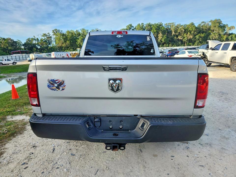 2016 RAM 1500 ST — Фото 6 из 12