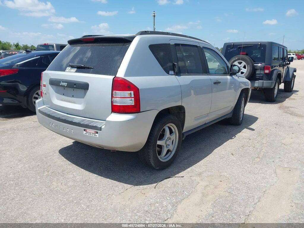 1J8FF47W27D205423 2007 JEEP COMPASS photo no. 4