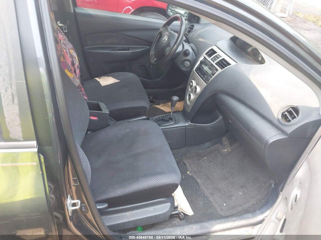 JTDBT923571009745 2007 TOYOTA YARIS photo no. 5