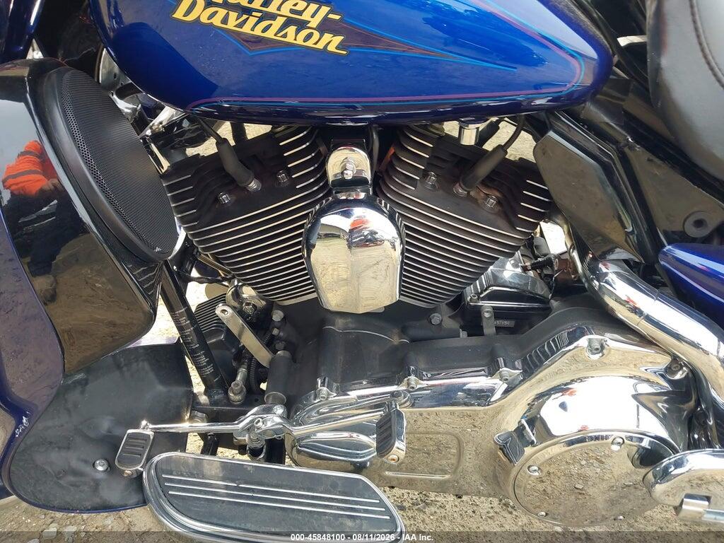 1HD1FC4167Y668516 2007 HARLEY-DAVIDSON FLHTCUI photo no. 9