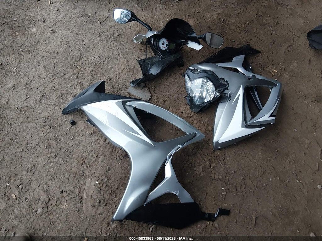 JS1GN7DA472109548 2007 SUZUKI GSX-R600 photo no. 12