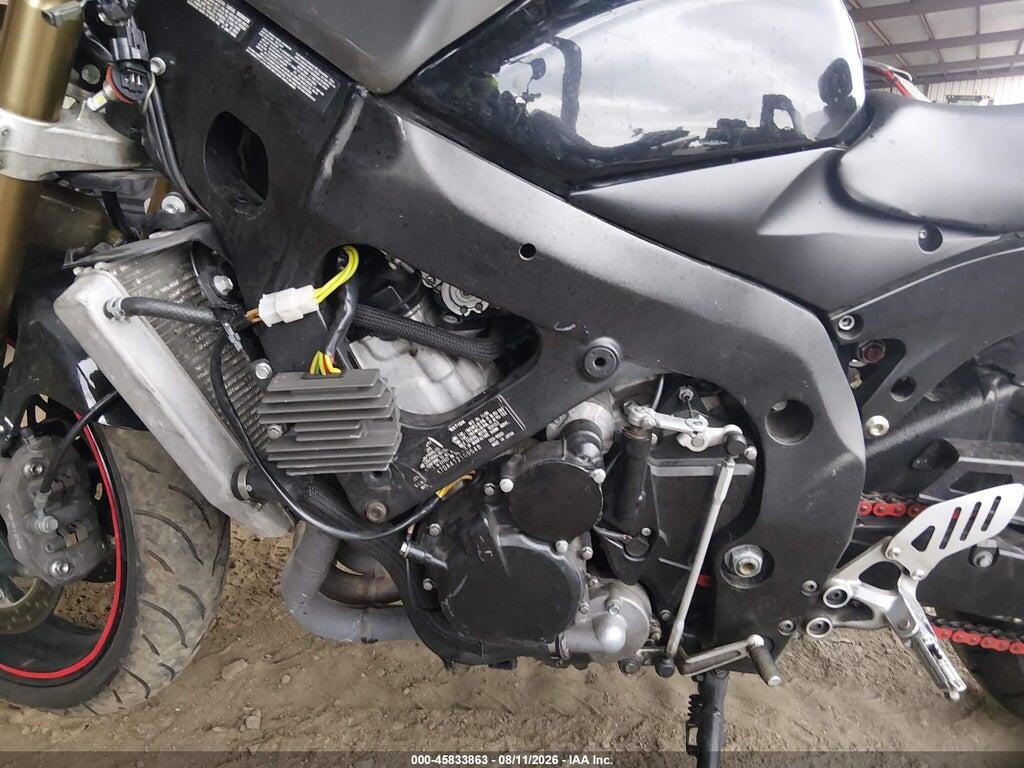 JS1GN7DA472109548 2007 SUZUKI GSX-R600 photo no. 9