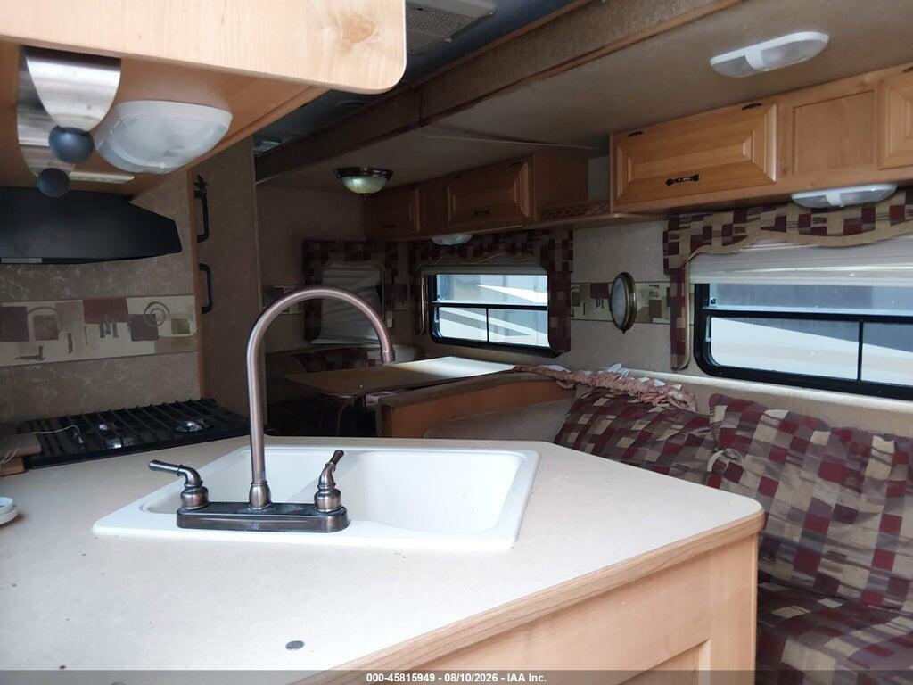 4YDT284297L602385 2007 KEYST LAREDO photo no. 5
