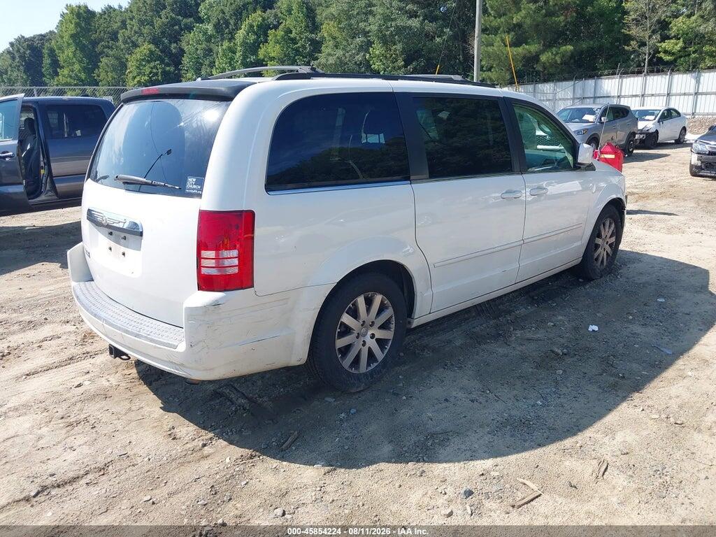 2A8HR54P48R666947 2008 CHRYSLER TOWN & COUNTRY photo no. 4