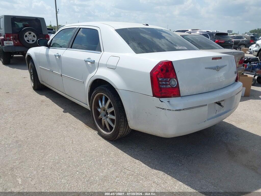 2C3CA5CV2AH265924 2010 CHRYSLER 300 photo no. 3