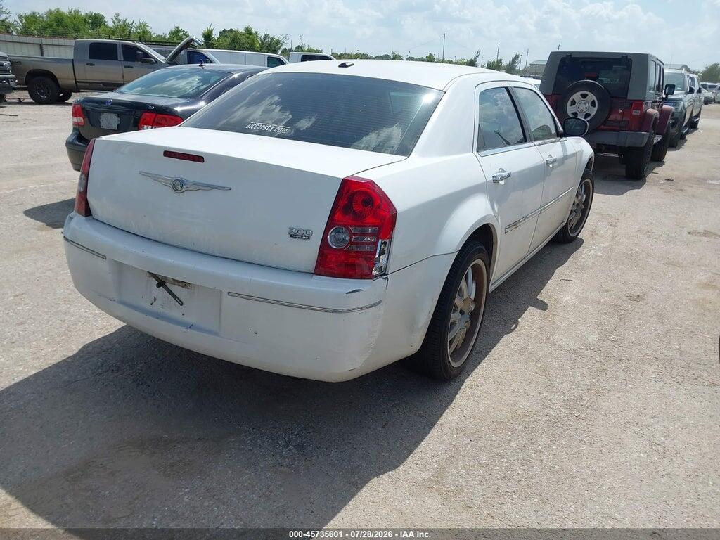 2C3CA5CV2AH265924 2010 CHRYSLER 300 photo no. 4