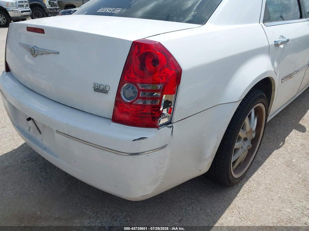 2C3CA5CV2AH265924 2010 CHRYSLER 300 photo no. 6