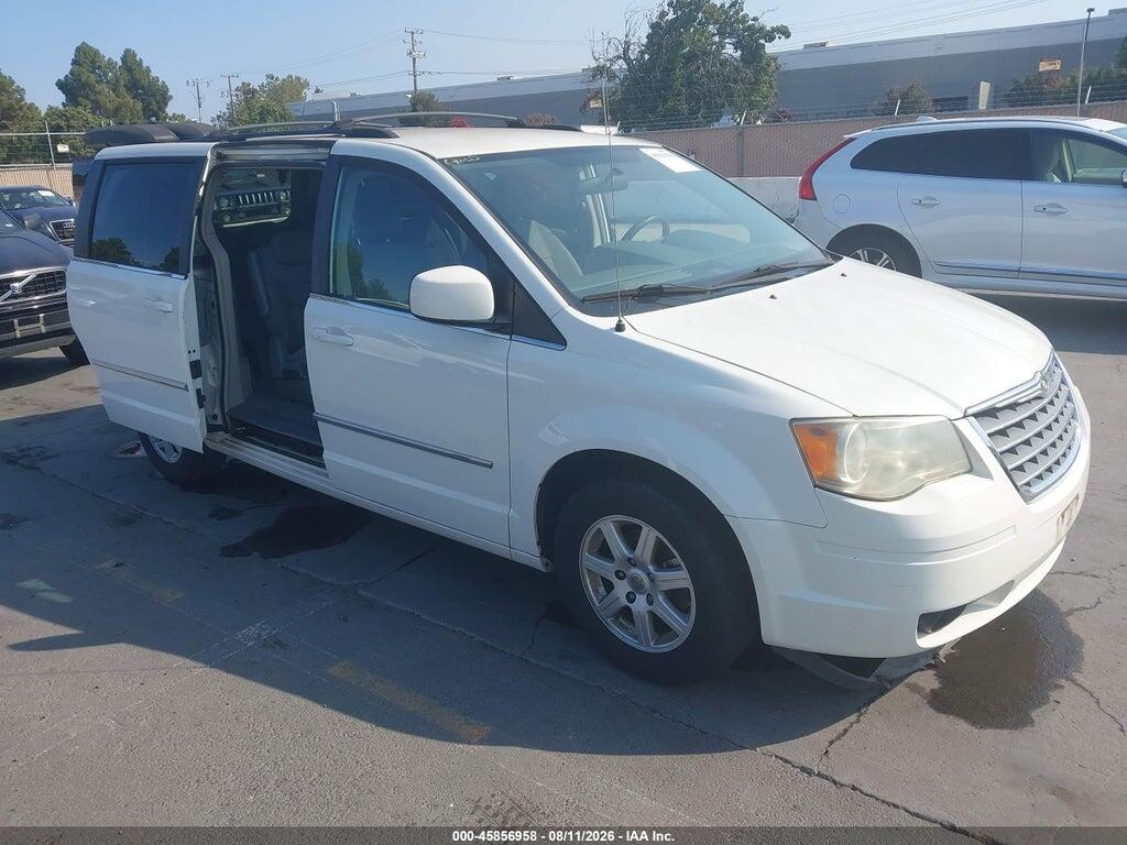 2A4RR5D12AR309872 2010 CHRYSLER TOWN & COUNTRY photo no. 1