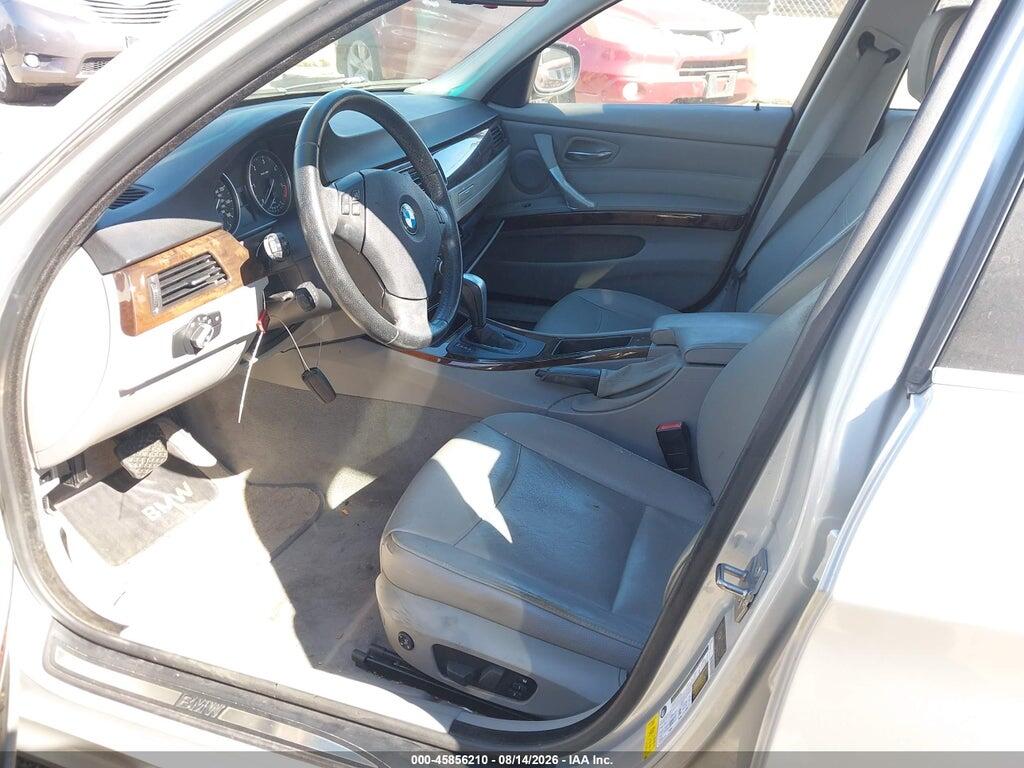 WBAPN7C57AA266933 2010 BMW 335D photo no. 5