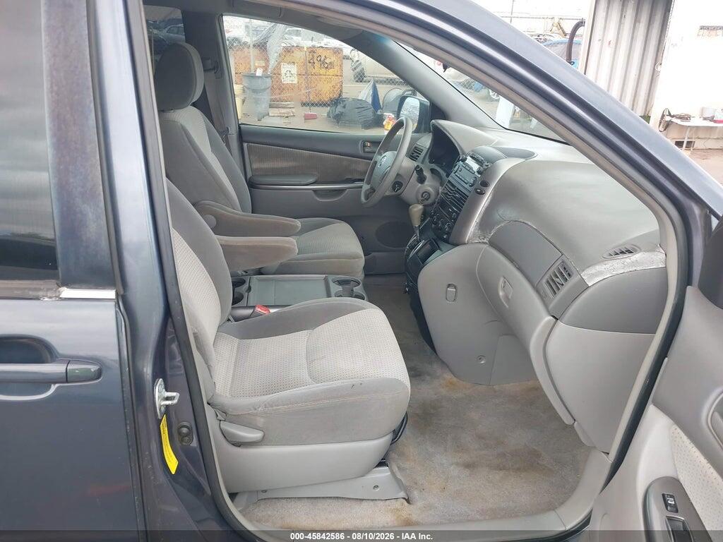 5TDKK4CC0AS302273 2010 TOYOTA SIENNA photo no. 5