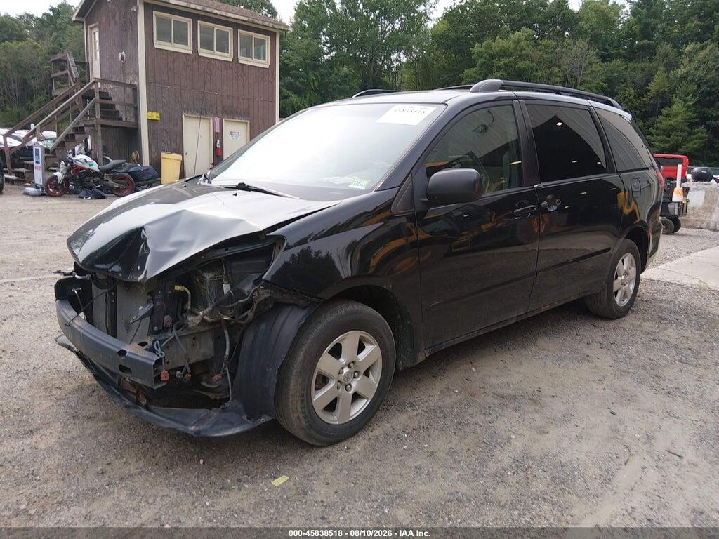 5TDKK4CC0AS295583 2010 TOYOTA SIENNA photo no. 2