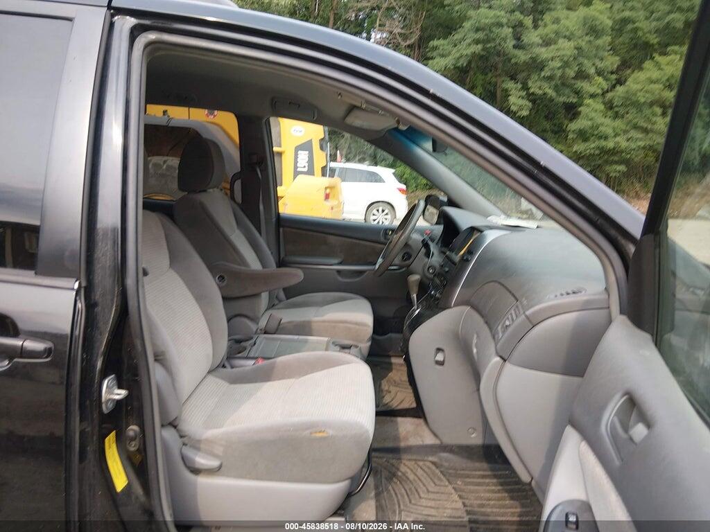 5TDKK4CC0AS295583 2010 TOYOTA SIENNA photo no. 5