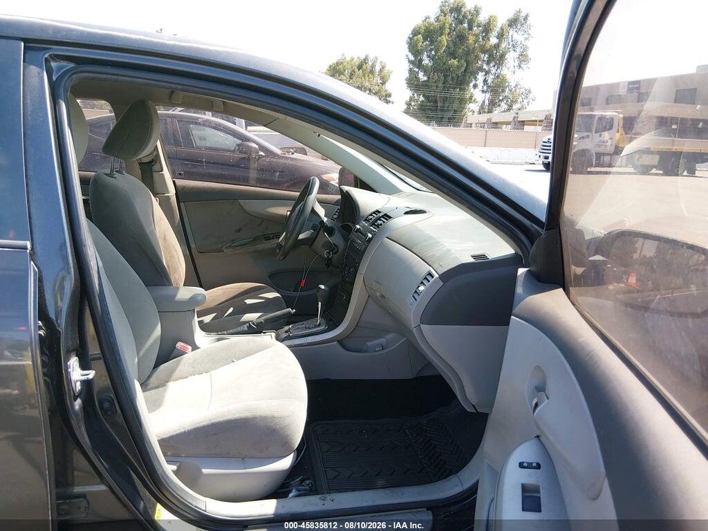 1NXBU4EEXAZ256418 2010 TOYOTA COROLLA photo no. 5