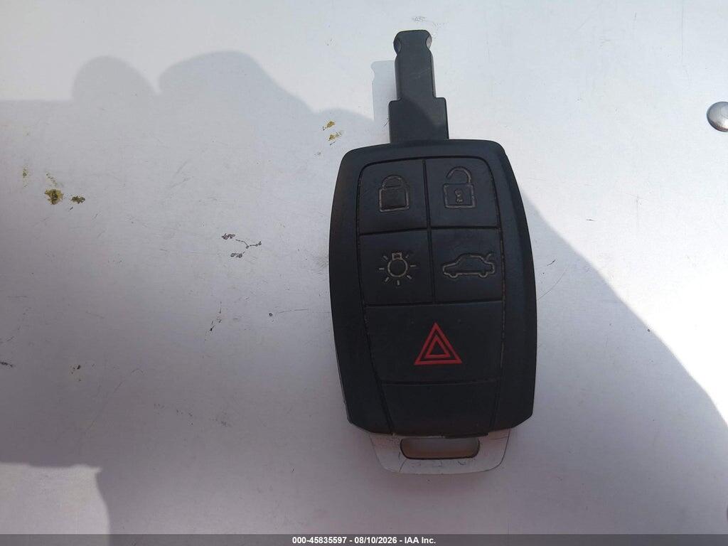 YV1382MS6A2489758 2010 VOLVO S40 photo no. 11