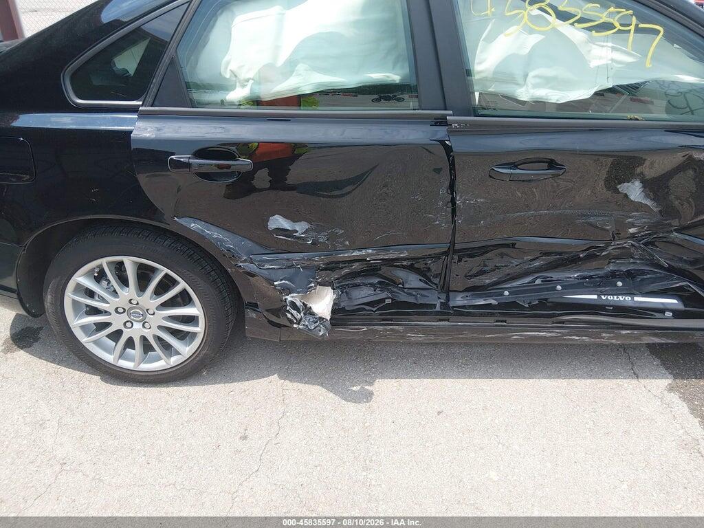 YV1382MS6A2489758 2010 VOLVO S40 photo no. 6