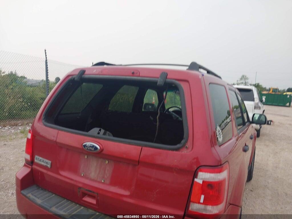 1FMCU0D70AKA33235 2010 FORD ESCAPE photo no. 6