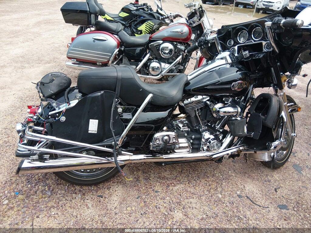 1HD1FC413AB660464 2010 HARLEY-DAVIDSON FLHTCU photo no. 12