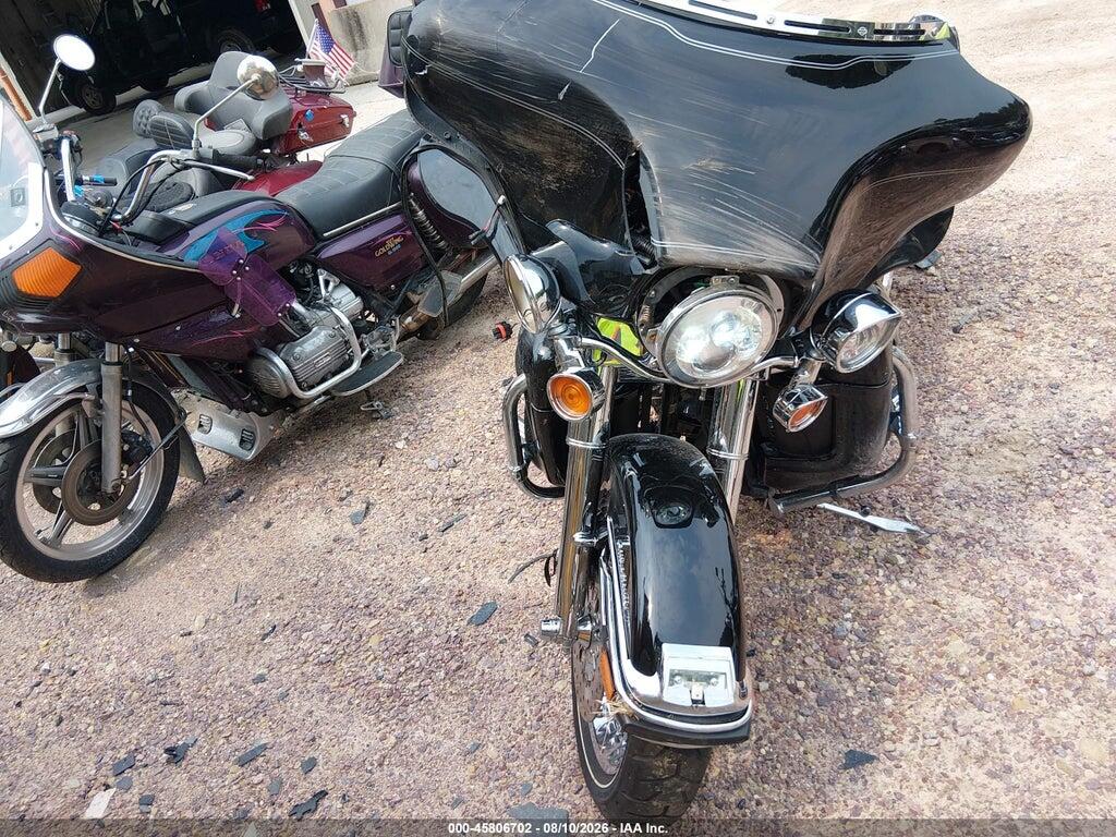 1HD1FC413AB660464 2010 HARLEY-DAVIDSON FLHTCU photo no. 5