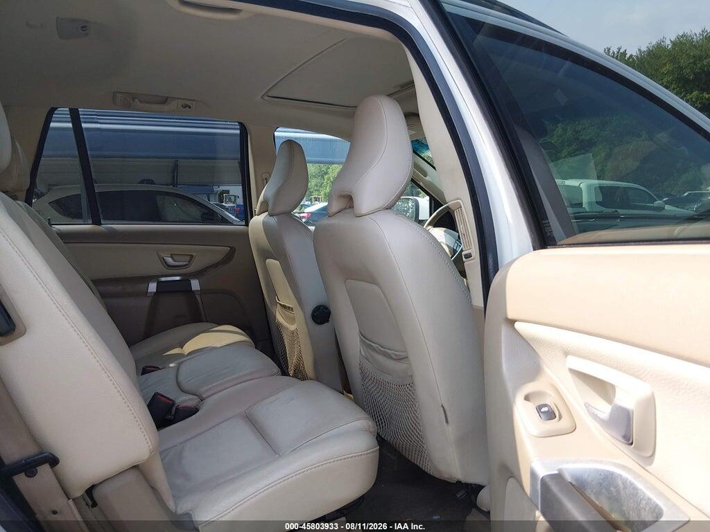YV4982CZ2A1539993 2010 VOLVO XC90 photo no. 8