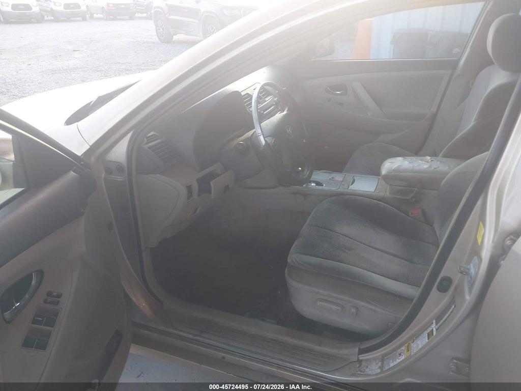 4T1BF3EK2BU200100 2011 TOYOTA CAMRY photo no. 5