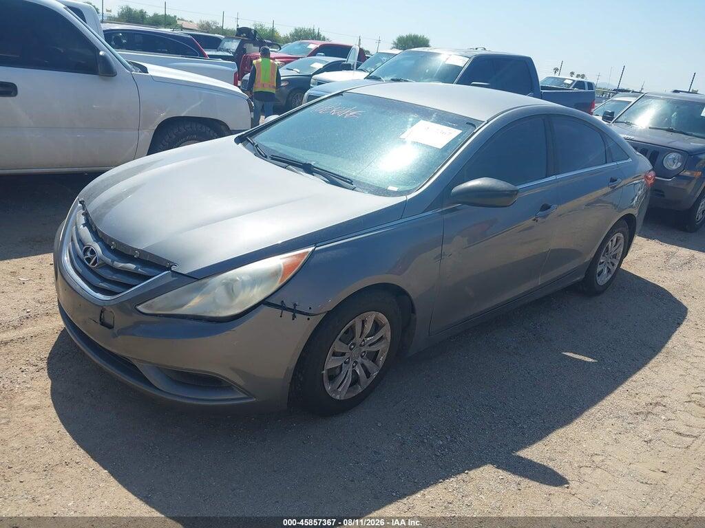 5NPEB4AC2BH076096 2011 HYUNDAI SONATA photo no. 2