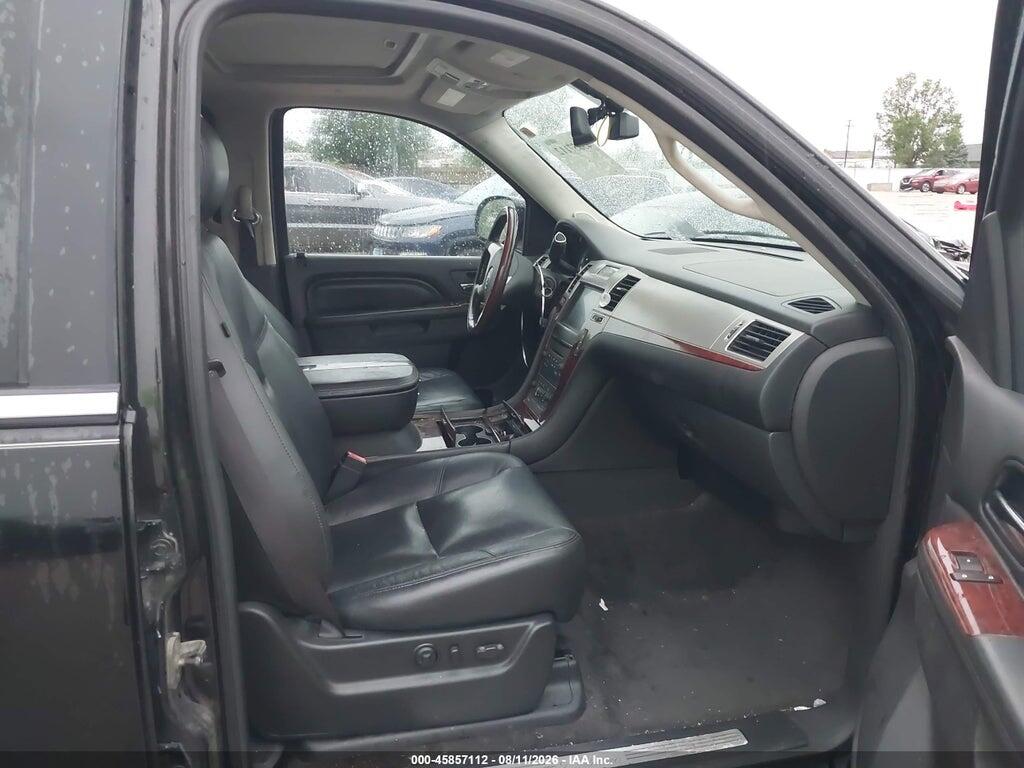 1GYS4HEF3BR356928 2011 CADILLAC ESCALADE ESV photo no. 5