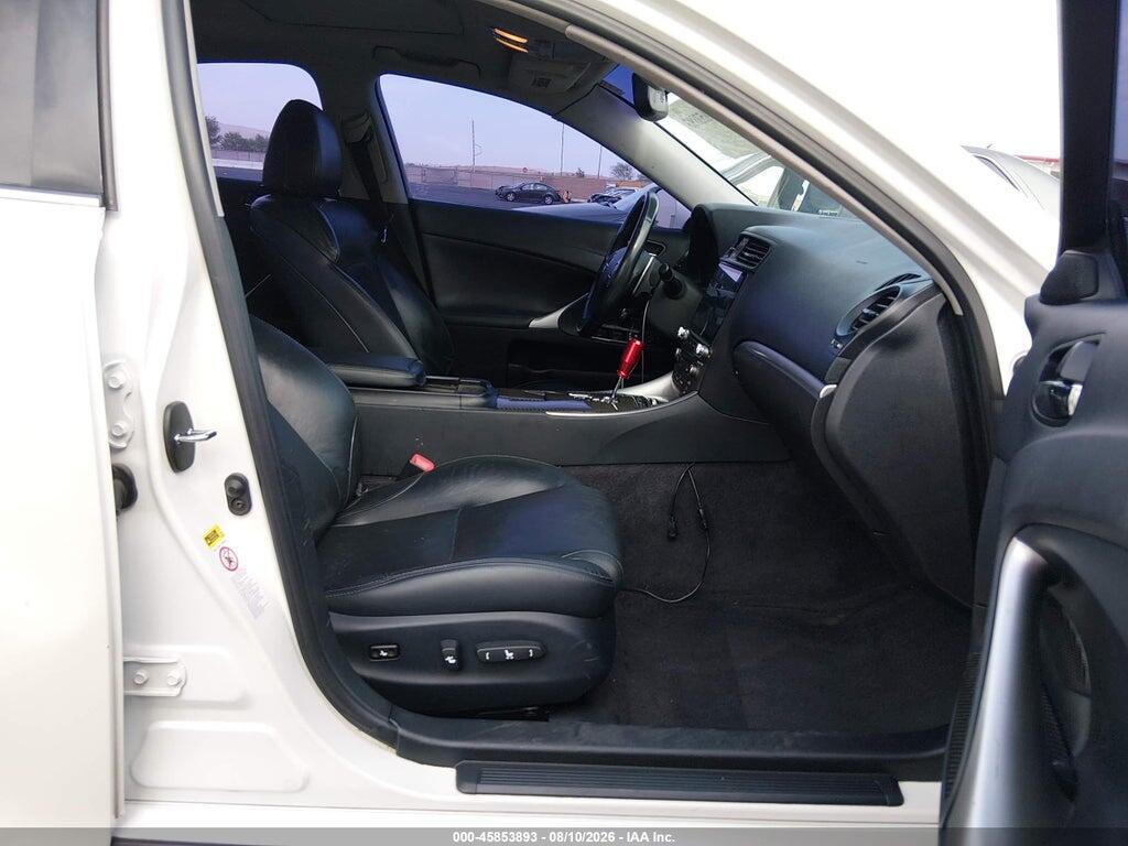 JTHBF5C27B5146272 2011 LEXUS IS 250 photo no. 5