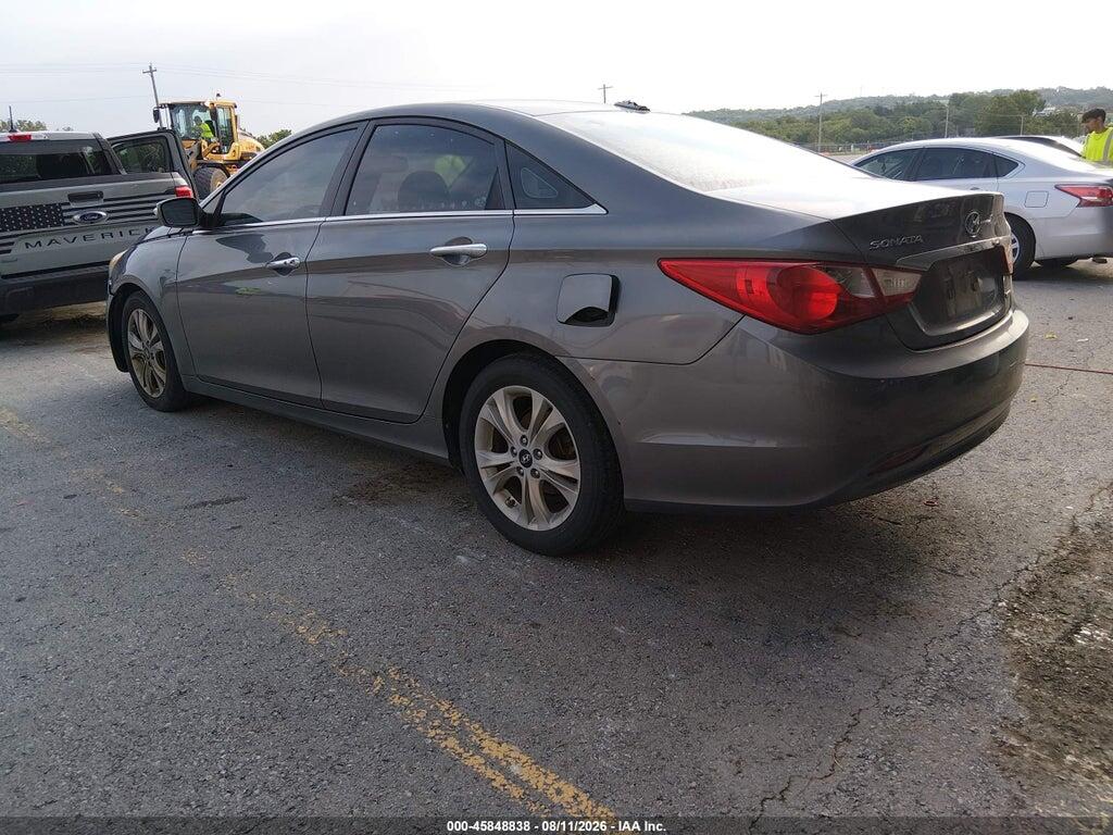 5NPEC4AC7BH038635 2011 HYUNDAI SONATA photo no. 3