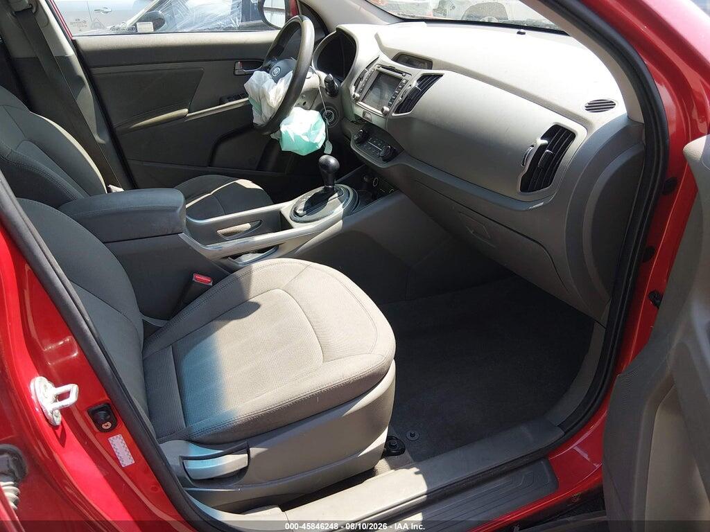 KNDPB3A24B7077989 2011 KIA SPORTAGE photo no. 5