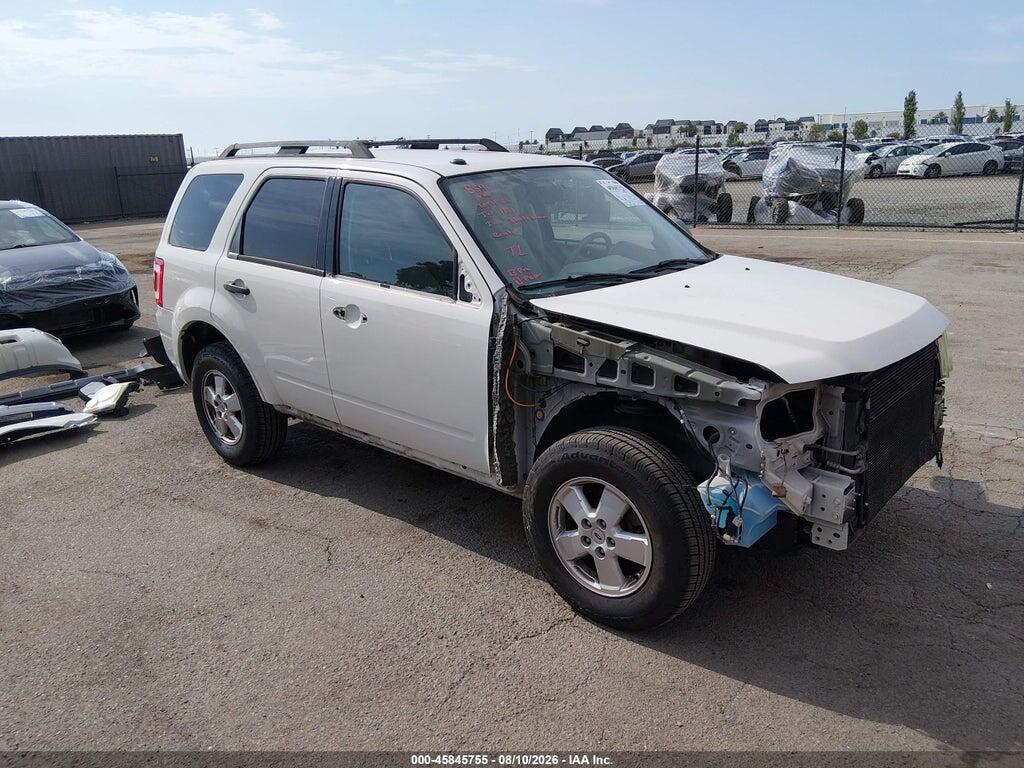 1FMCU0D74BKB33954 2011 FORD ESCAPE photo no. 1