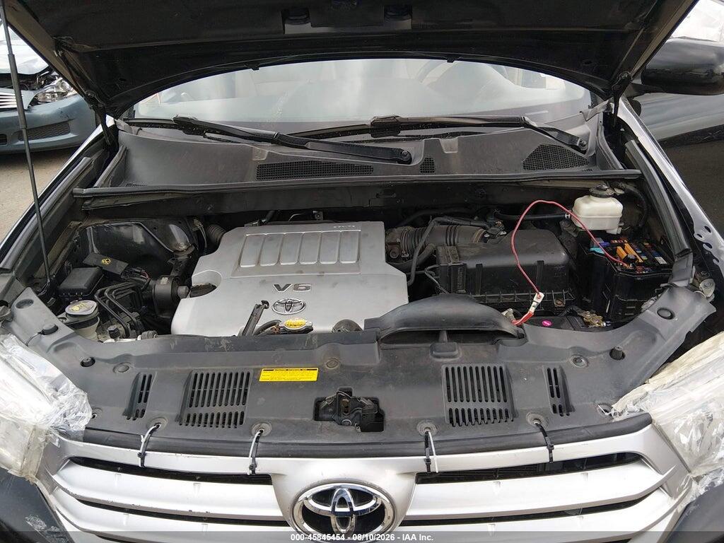 5TDBK3EH7BS077113 2011 TOYOTA HIGHLANDER photo no. 10