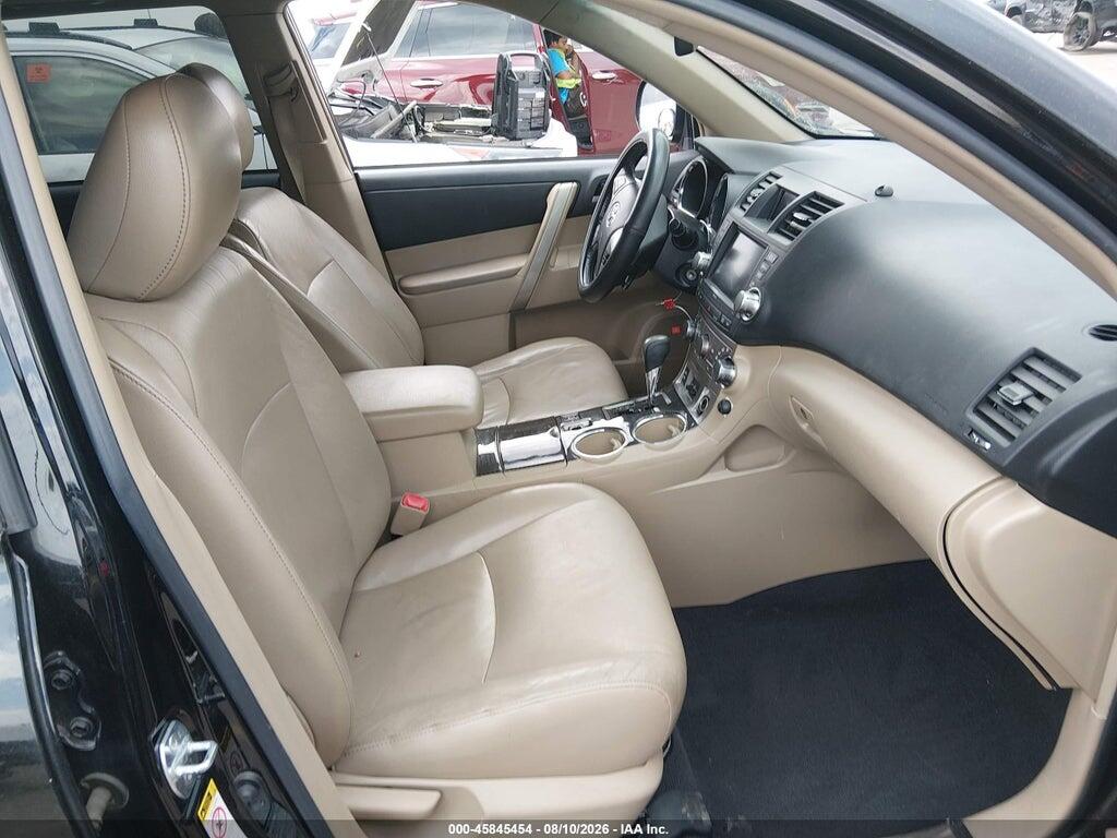 5TDBK3EH7BS077113 2011 TOYOTA HIGHLANDER photo no. 5