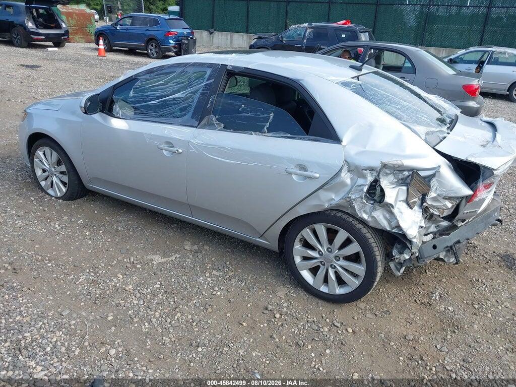 KNAFW4A33B5421870 2011 KIA FORTE photo no. 3