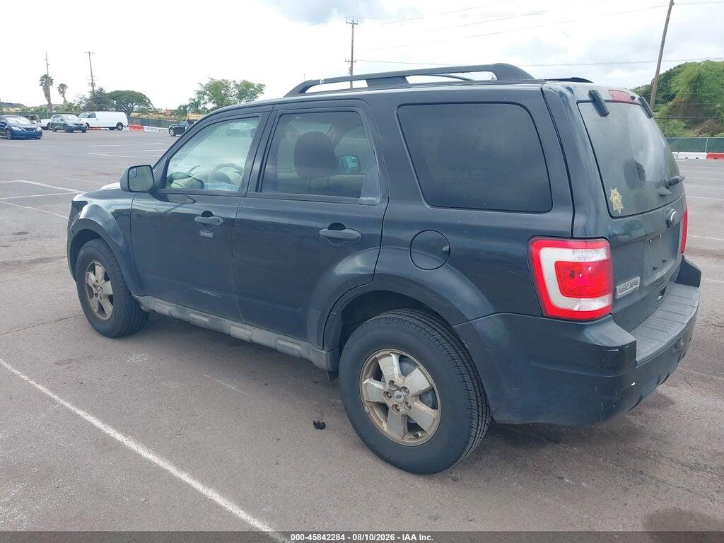 1FMCU0D71BKB38027 2011 FORD ESCAPE photo no. 3