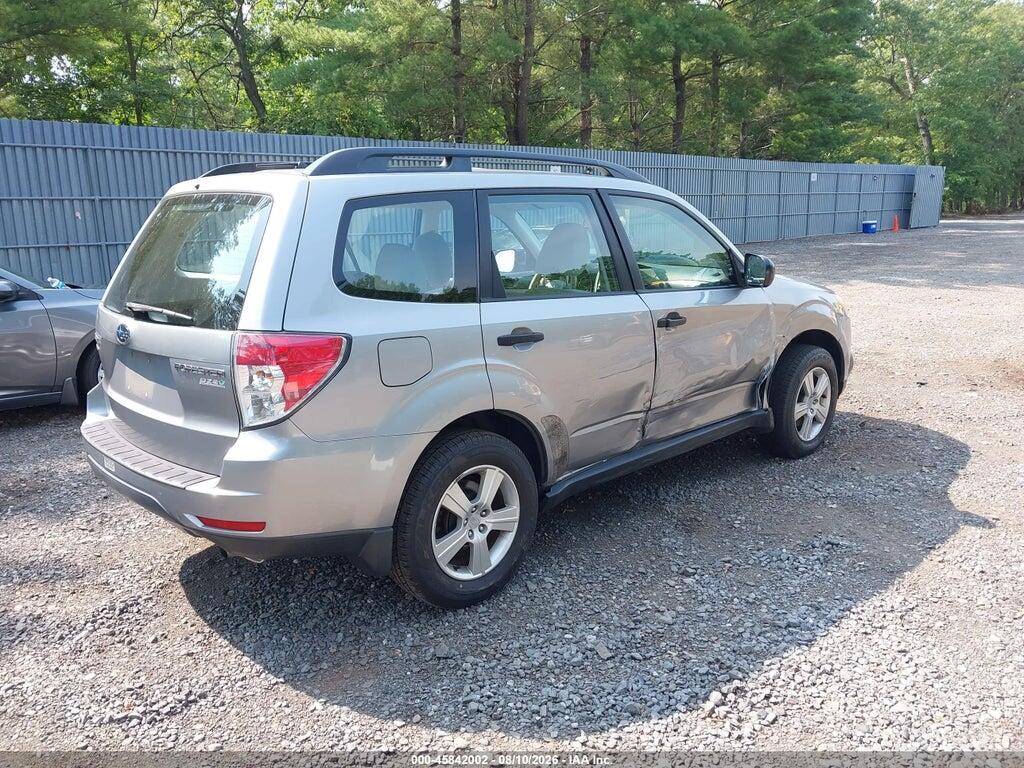 JF2SHABC2BH776747 2011 SUBARU FORESTER photo no. 4