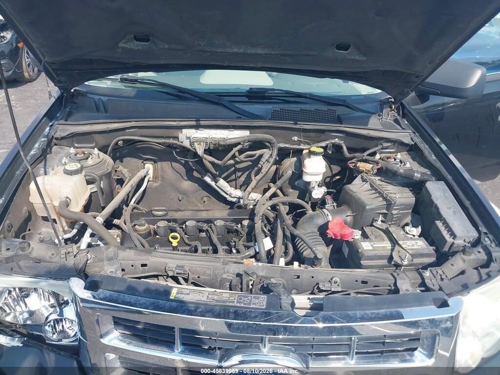 1FMCU0D77BKA31385 2011 FORD ESCAPE photo no. 10