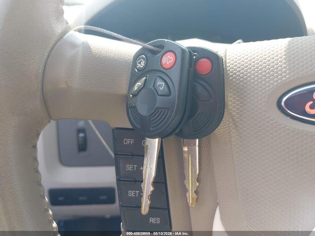 1FMCU0D77BKA31385 2011 FORD ESCAPE photo no. 11