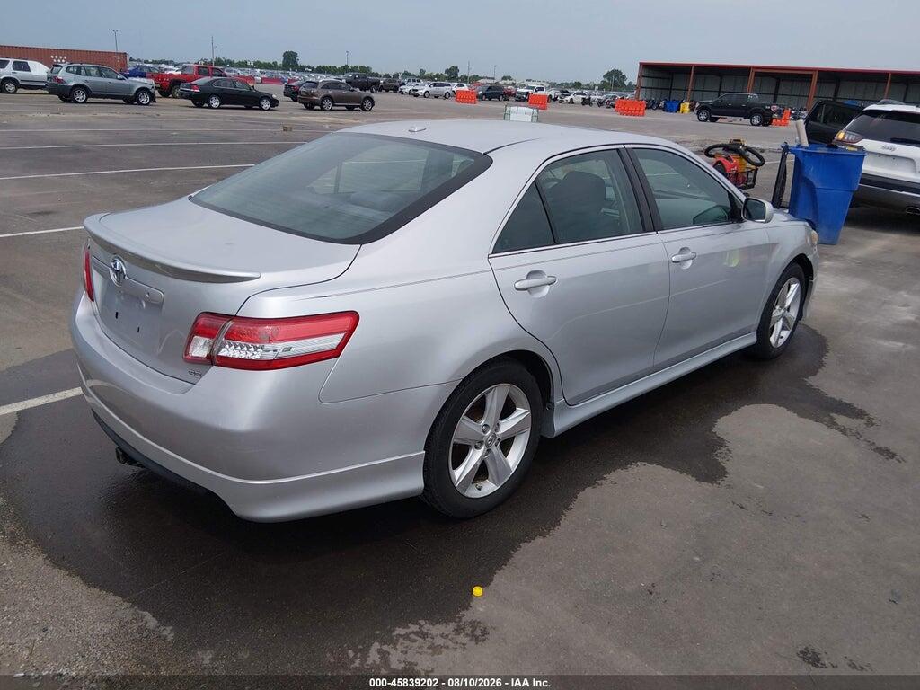 4T1BF3EK5BU124176 2011 TOYOTA CAMRY photo no. 4
