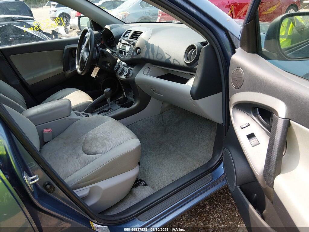2T3BF4DV9BW117952 2011 TOYOTA RAV4 photo no. 5