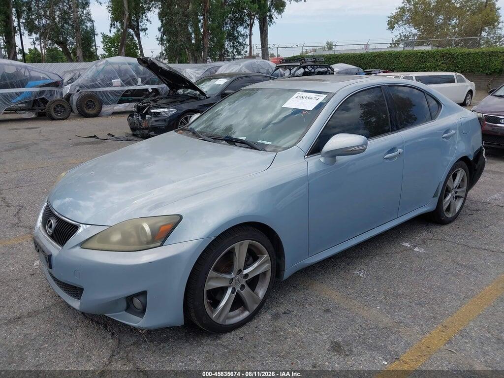 JTHBF5C24B5135388 2011 LEXUS IS 250 photo no. 2