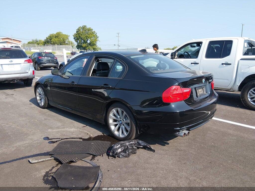 WBAPK5C50BA994656 2011 BMW 328I photo no. 3
