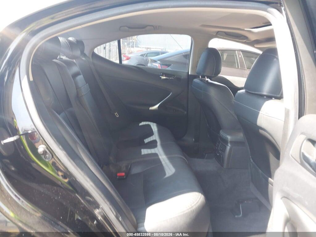 JTHBF5C27B5142741 2011 LEXUS IS 250 photo no. 8