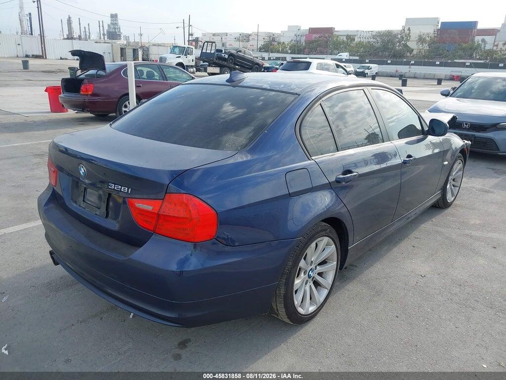 WBAPH7C50BE682310 2011 BMW 328I photo no. 4