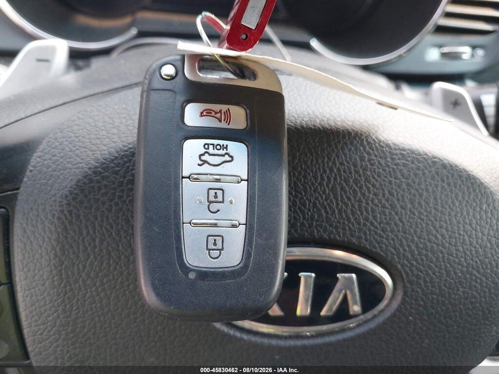 KNAGR4A69B5111647 2011 KIA OPTIMA photo no. 11