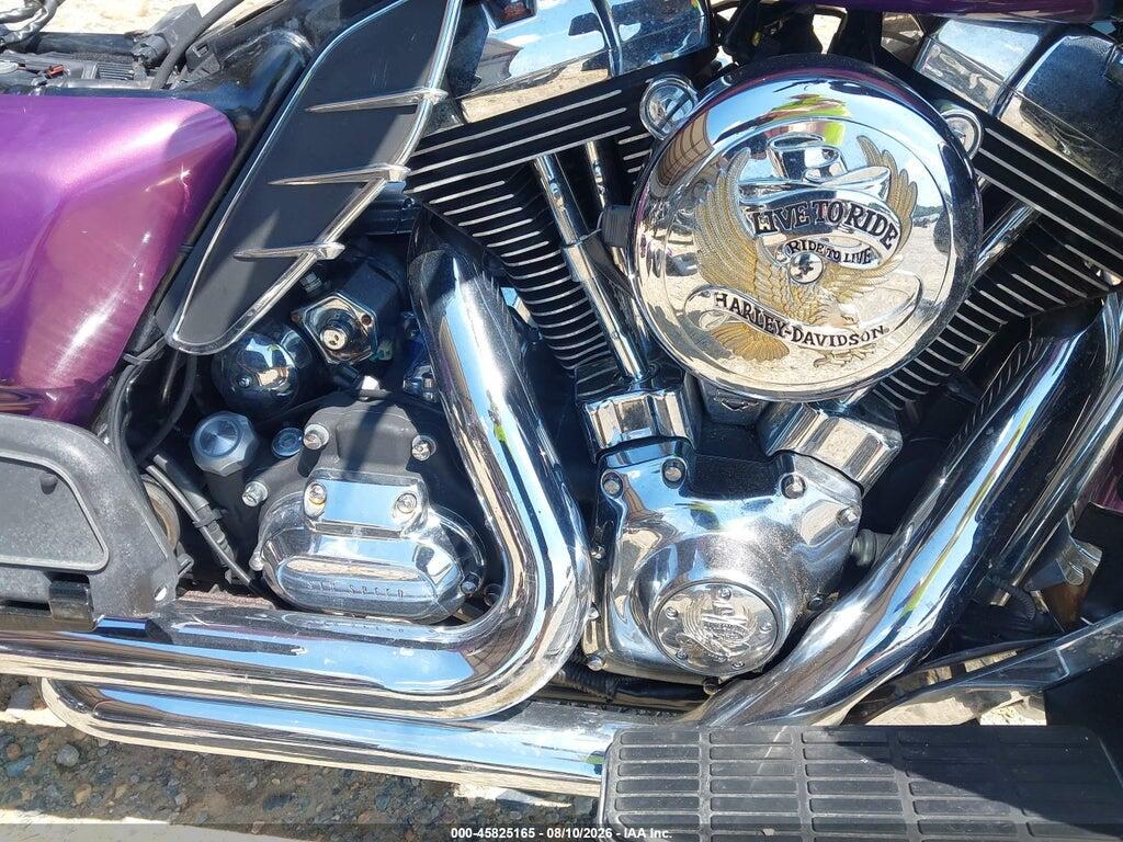 1HD1FC417BB618025 2011 HARLEY-DAVIDSON FLHTCU photo no. 8