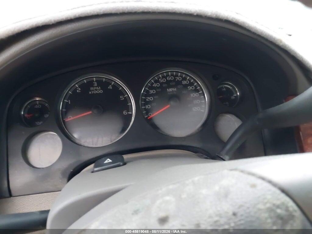 1GNSKCE04BR272909 2011 CHEVROLET TAHOE photo no. 7