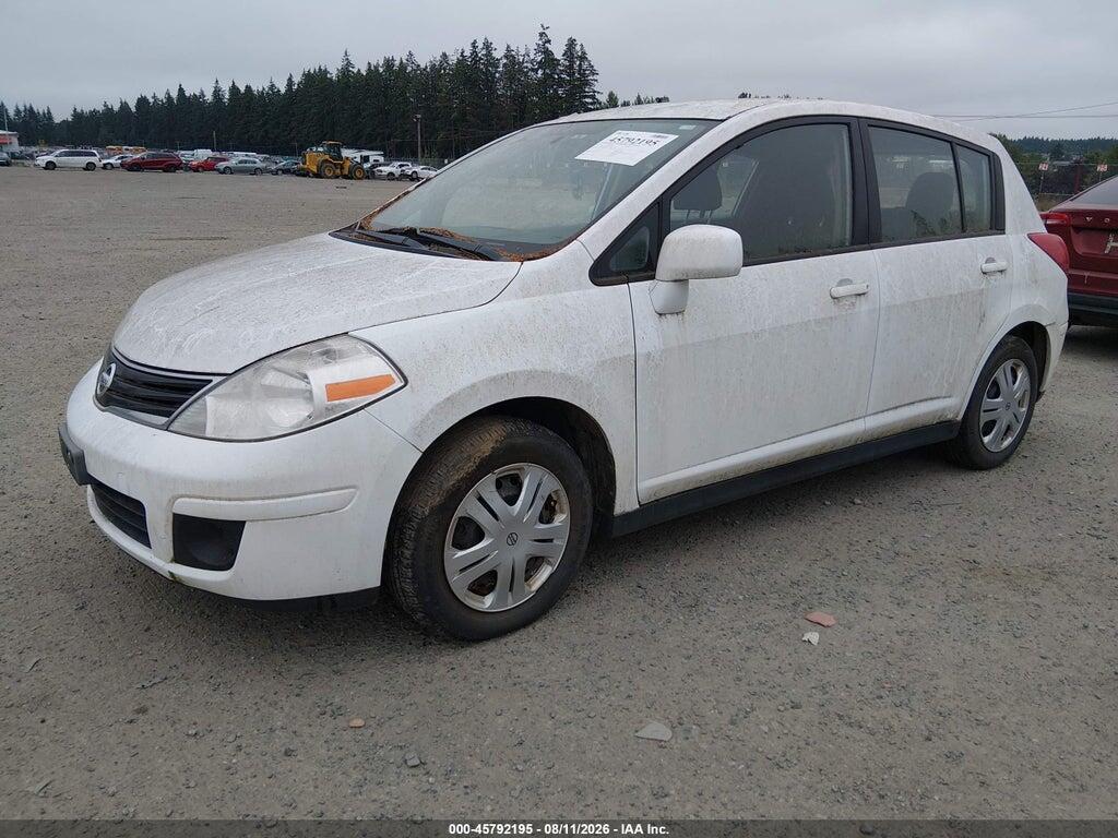 3N1BC1CPXBL495282 2011 NISSAN VERSA photo no. 2