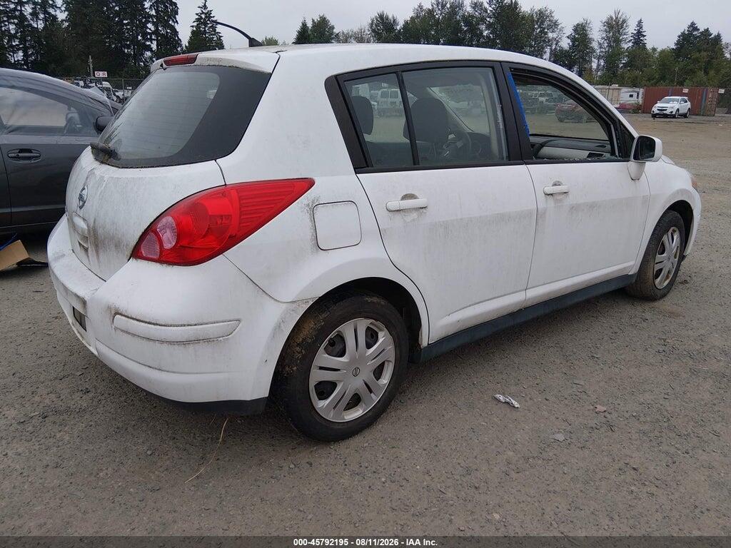 3N1BC1CPXBL495282 2011 NISSAN VERSA photo no. 4