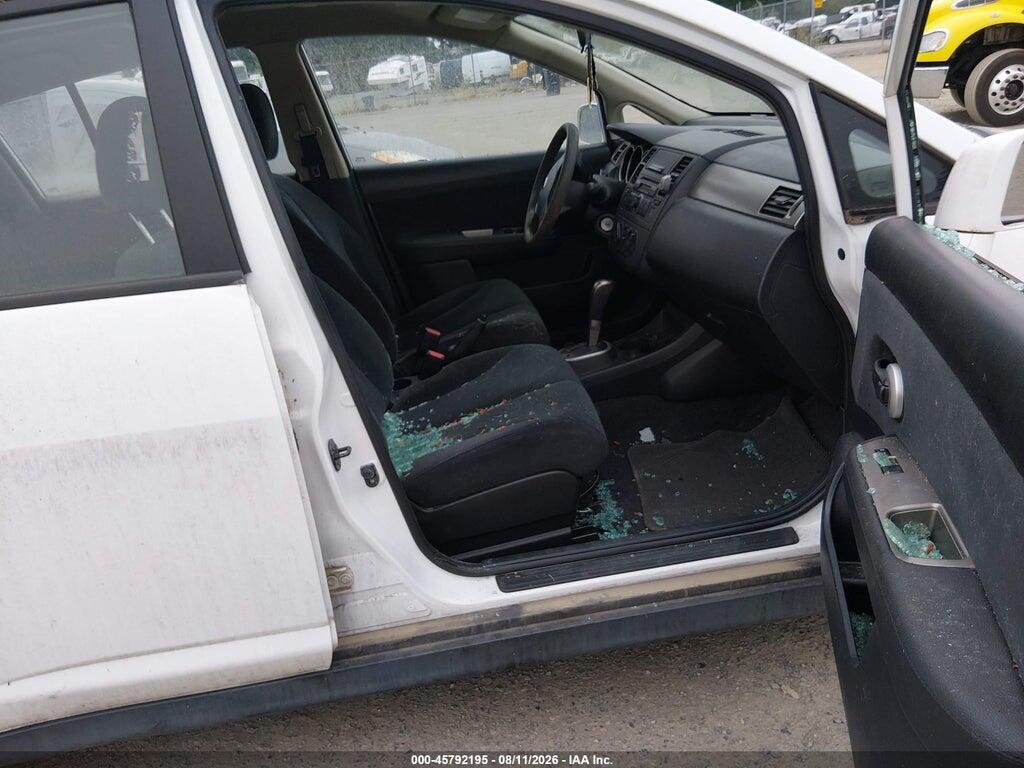 3N1BC1CPXBL495282 2011 NISSAN VERSA photo no. 5