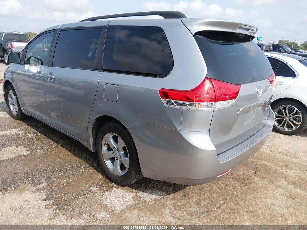 5TDKK3DC9CS216844 2012 TOYOTA SIENNA photo no. 3
